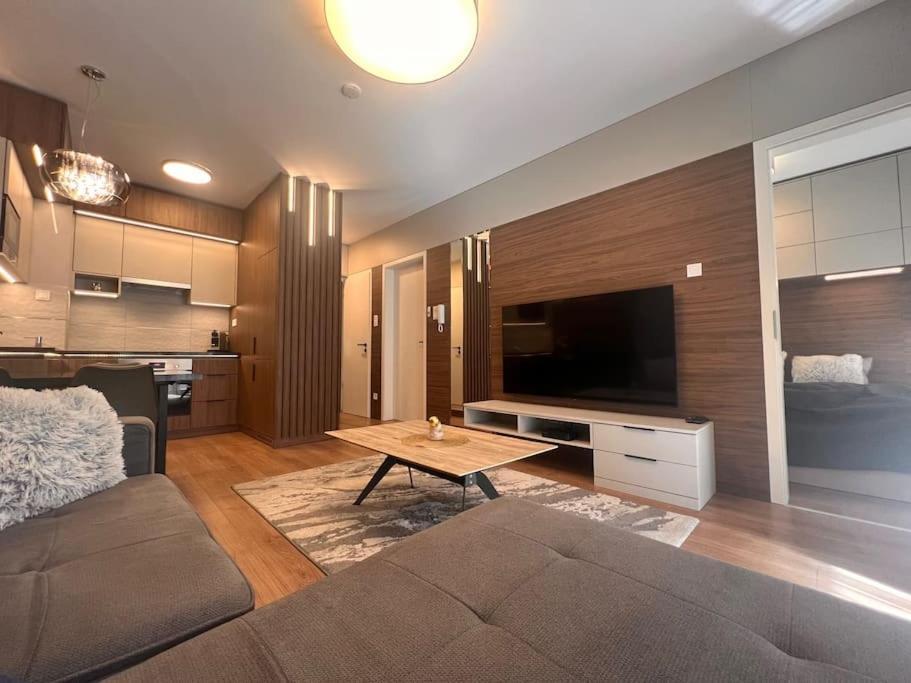 Karzo Property Lk 209 Budapest Bagian luar foto