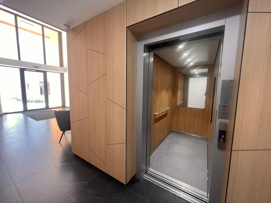 Karzo Property Lk 209 Budapest Bagian luar foto