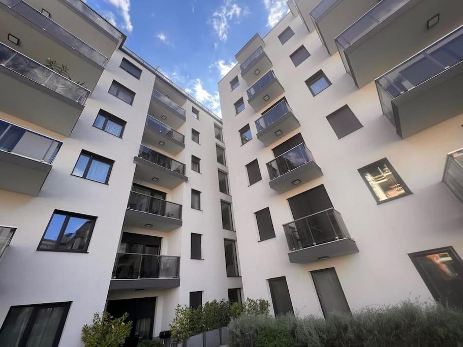 Karzo Property Lk 209 Budapest Bagian luar foto