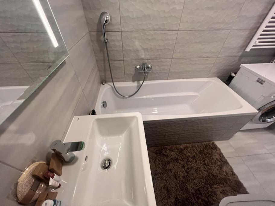 Karzo Property Lk 209 Budapest Bagian luar foto
