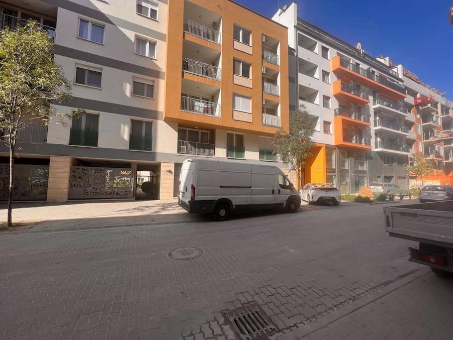 Karzo Property Lk 209 Budapest Bagian luar foto